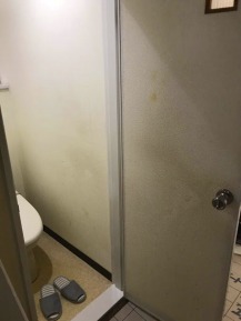トイレ 施工前写真 ドア トイレ 施工前写真 ドア