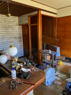 京 町屋 解体作業 扉はずし中 京 町屋 解体作業 扉はずし中