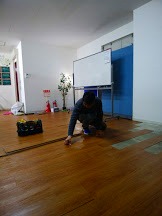 進学塾 カーペットタイルからフロアタイルへ 作業工程 進学塾 カーペットタイルからフロアタイルへ 作業工程