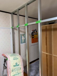 間仕切り 枠を取り付け 間仕切り 枠を取り付け