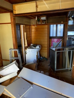 京 町屋 2階 棚 解体作業 京 町屋 2階 棚 解体作業