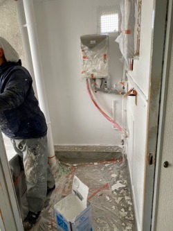 マンション ベランダ 作業中 マンション ベランダ 作業中